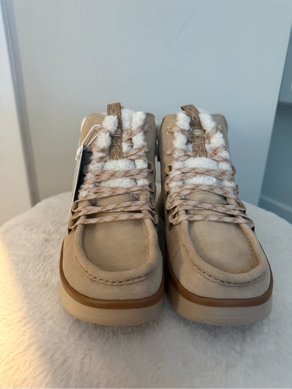 HEY DUDE Tan Apres Suede Cozy Boots - Picture 2 of 6